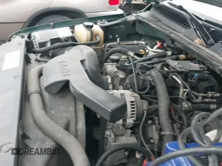 ✅ 2004 Chevrolet Suburban LS • VIN: 3GNEC16Z24G316520 • Лот: 41331382. Опубликован ранее на IAAI с пробегом 224 006 миль. Бесплатный доступ к архиву аукционных продаж из США и подробный отчёт об истории автомобиля на DreamBid. Изображение 13.