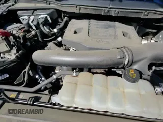 ✅ 2021 Ford F-150 XLT • VIN: 1FTFW1E84MKD92956 • Lot: 85106885. Wystawiony na Copart z przebiegiem 63 306 mil. Bezpłatny archiwum sprzedaży aukcyjnych z USA i szczegółowy raport historii pojazdu na DreamBid. Zdjęcie 13.