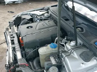 ✅ 2010 Audi A4 Premium • VIN: WAUAFAFL2AN050510 • Lot: 41999351. Wystawiony na IAAI z przebiegiem 145 204 mil. Bezpłatny archiwum sprzedaży aukcyjnych z USA i szczegółowy raport historii pojazdu na DreamBid. Zdjęcie 20.