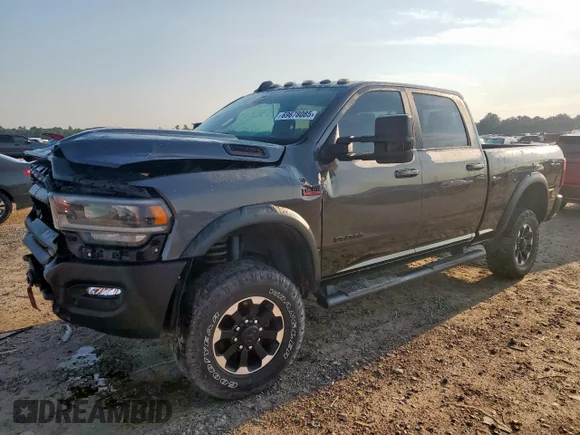 ✅ 2022 Ram 2500 Power Wagon • VIN: 3C6TR5EJ4NG249641 • Лот: 69678085. Опубліковано раніше на Copart з пробігом 56 576 миль. Безкоштовний доступ до архіву аукціонних продажів зі США та докладний звіт про історію автомобіля на DreamBid. Зображення 1.