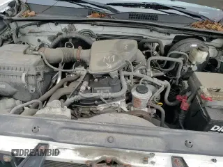 ✅ 2017 Toyota Tacoma SR • VIN: 5TFSX5EN2HX052030 • Lot: 86321915. Listed on Copart with 112,355 mi. Free auction sales archive from the USA and detailed vehicle history report at DreamBid. Image 13.