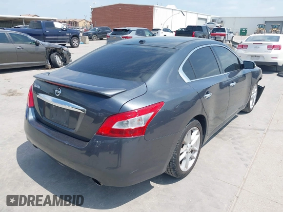 ✅ 2011 Nissan Maxima SV • VIN: 1N4AA5AP6BC806541 • Lot: 44890153. Wystawiony na IAAI z przebiegiem 201 472 mil. Bezpłatny archiwum sprzedaży aukcyjnych z USA i szczegółowy raport historii pojazdu na DreamBid. Zdjęcie 4.