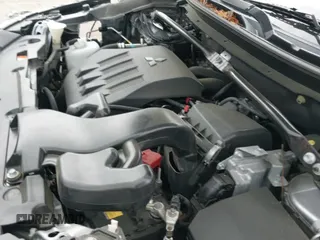 ✅ 2018 Mitsubishi Eclipse Cross SE • VIN: JA4AT5AA1JZ069660 • Lot: 42080601. Wystawiony na IAAI z przebiegiem 66 281 mil. Bezpłatny archiwum sprzedaży aukcyjnych z USA i szczegółowy raport historii pojazdu na DreamBid. Zdjęcie 21.