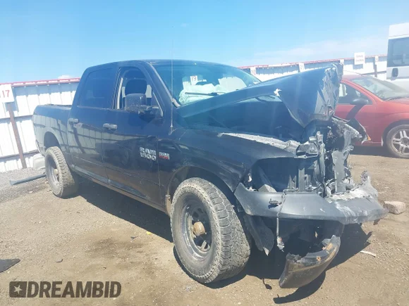 ✅ 2017 Ram 1500 Express • VIN: 1C6RR7KT6HS625524 • Lot: 45055135. Wystawiony na IAAI z przebiegiem Nie podano. Bezpłatny archiwum sprzedaży aukcyjnych z USA i szczegółowy raport historii pojazdu na DreamBid. Zdjęcie 1.