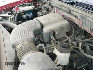 ✅ 2004 Ford F-150 XL • VIN: 2FTRF17W04CA88262 • Lot: 42312475. Wystawiony na IAAI z przebiegiem 84 272 mil. Bezpłatny archiwum sprzedaży aukcyjnych z USA i szczegółowy raport historii pojazdu na DreamBid. Zdjęcie 13.