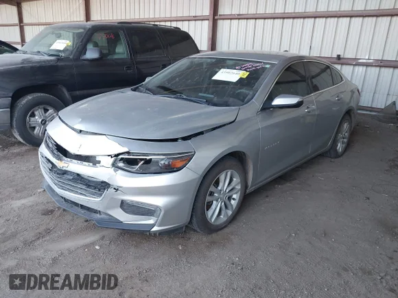 ✅ 2017 Chevrolet Malibu LT • VIN: 1G1ZE5ST7HF116004 • Lot: 43902640. Wystawiony na IAAI z przebiegiem 59 616 mil. Bezpłatny archiwum sprzedaży aukcyjnych z USA i szczegółowy raport historii pojazdu na DreamBid. Zdjęcie 20.