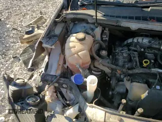 ✅ 2017 Ford Edge SE • VIN: 2FMPK4G93HBB62280 • Lot: 85674915. Listed on Copart with 121,414 mi. Free auction sales archive from the USA and detailed vehicle history report at DreamBid. Image 14.