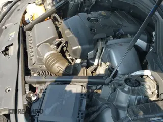 ✅ 2017 Cadillac CT6 Luxury RWD • VIN: 1G6KC5RX7HU148750 • Лот: 43221240. Опубликован ранее на IAAI с пробегом 99 277 миль. Бесплатный доступ к архиву аукционных продаж из США и подробный отчёт об истории автомобиля на DreamBid. Изображение 19.