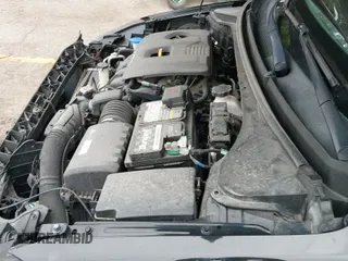 2018 Hyundai Elantra Limited с VIN 5NPD84LF3JH218925, выставлен на аукционе IAAI как лот 42542665 с пробегом 147 774 миль миль и . История ставок и продаж доступна на DreamBid. Изображение 20.