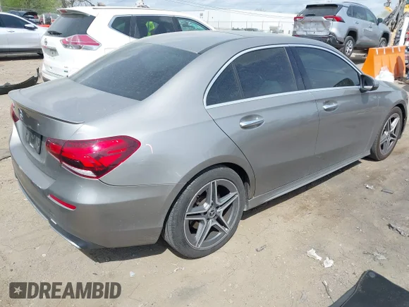 ✅ 2019 Mercedes-Benz A 220 • VIN: WDD3G4EB7KW024909 • Lot: 44718937. Listed on IAAI with 81,250 mi. Free auction sales archive from the USA and detailed vehicle history report at DreamBid. Image 4.