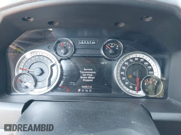 ✅ 2017 Ram 1500 Big Horn • VIN: 3C6RR7LTXHG523925 • Lot: 45147224. Wystawiony na IAAI z przebiegiem 162 340 mil. Bezpłatny archiwum sprzedaży aukcyjnych z USA i szczegółowy raport historii pojazdu na DreamBid. Zdjęcie 7.