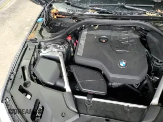 ✅ 2023 BMW 5 Series 530i xDrive • VIN: WBA13BJ05PCM82735 • Lot: 70286895. Wystawiony na Copart z przebiegiem 28 899 mil. Bezpłatny archiwum sprzedaży aukcyjnych z USA i szczegółowy raport historii pojazdu na DreamBid. Zdjęcie 13.