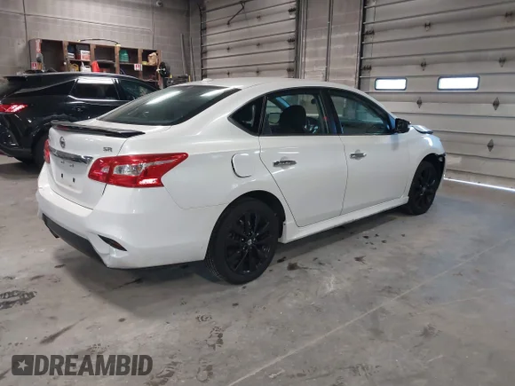 ✅ 2017 Nissan Sentra S • VIN: 3N1AB7AP9HY337421 • Лот: 43651717. Опубліковано раніше на IAAI з пробігом 122 657 миль. Безкоштовний доступ до архіву аукціонних продажів зі США та докладний звіт про історію автомобіля на DreamBid. Зображення 4.