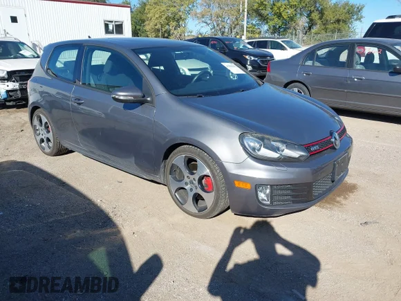 ✅ 2010 Volkswagen Golf GTI • VIN: WVWED7AJ9AW089866 • Лот: 43500041. Опубліковано раніше на IAAI з пробігом 42 780 миль. Безкоштовний доступ до архіву аукціонних продажів зі США та докладний звіт про історію автомобіля на DreamBid. Зображення 1.