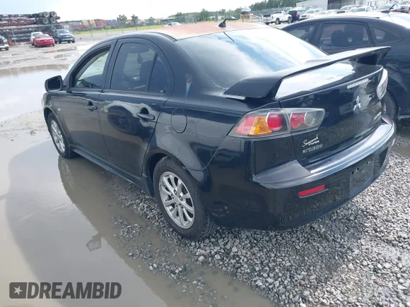✅ 2010 Mitsubishi Lancer ES • VIN: JA32U2FU9AU008657 • Lot: 42447516. Wystawiony na IAAI z przebiegiem 164 820 mil. Bezpłatny archiwum sprzedaży aukcyjnych z USA i szczegółowy raport historii pojazdu na DreamBid. Zdjęcie 3.