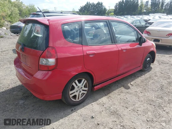 ✅ 2008 Honda Fit Sport • VIN: JHMGD38688S017379 • Lot: 45185046. Wystawiony na IAAI z przebiegiem 197 020 mil. Bezpłatny archiwum sprzedaży aukcyjnych z USA i szczegółowy raport historii pojazdu na DreamBid. Zdjęcie 4.