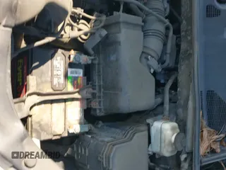 ✅ 2010 Toyota Highlander • VIN: 5TDZK3EH6AS003789 • Lot: 43059214. Listed on IAAI with 193,261 mi. Free auction sales archive from the USA and detailed vehicle history report at DreamBid. Image 19.