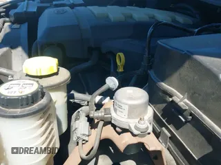 ✅ 2005 Land Rover LR3 SE • VIN: SALAD25405A326701 • Lot: 42504979. Wystawiony na IAAI z przebiegiem 212 359 mil. Bezpłatny archiwum sprzedaży aukcyjnych z USA i szczegółowy raport historii pojazdu na DreamBid. Zdjęcie 12.