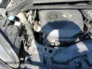 ✅ 2017 MINI Countryman Cooper • VIN: WMZYV5C37H3E01405 • Lot: 52436335. Wystawiony na Copart z przebiegiem 135 357 mil. Bezpłatny archiwum sprzedaży aukcyjnych z USA i szczegółowy raport historii pojazdu na DreamBid. Zdjęcie 15.