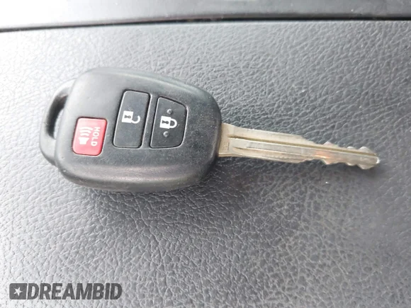 ✅ 2020 Toyota Tundra SR • VIN: 5TFRY5F16LX266793 • Lot: 41321991. Wystawiony na IAAI z przebiegiem 110 362 mil. Bezpłatny archiwum sprzedaży aukcyjnych z USA i szczegółowy raport historii pojazdu na DreamBid. Zdjęcie 11.