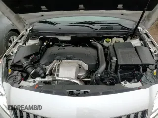 ✅ 2017 Buick Regal Premium II • VIN: 2G4GS5GX6H9112372 • Lot: 82235794. Listed on Copart with 38,213 mi. Free auction sales archive from the USA and detailed vehicle history report at DreamBid. Image 13.