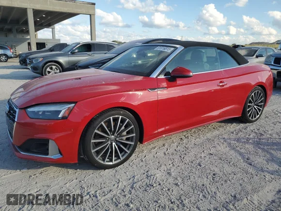 ✅ 2020 Audi A5 Cabriolet Premium Plus • VIN: WAUWNGF52LN001243 • Лот: 91816815. Опубліковано раніше на Copart з пробігом 34 531 миль. Безкоштовний доступ до архіву аукціонних продажів зі США та докладний звіт про історію автомобіля на DreamBid. Зображення 1.