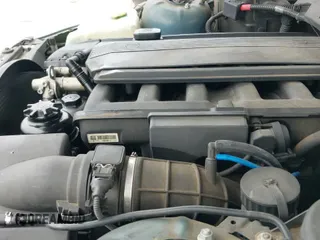 ✅ 2001 BMW Z3 2.5 • VIN: WBACN33481LK49139 • Lot: 41812649. Wystawiony na IAAI z przebiegiem 143 226 mil. Bezpłatny archiwum sprzedaży aukcyjnych z USA i szczegółowy raport historii pojazdu na DreamBid. Zdjęcie 12.