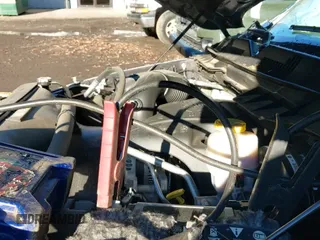 ✅ 2019 Ram 1500 SLT • VIN: 1C6RR6TT6KS722254 • Lot: 41323636. Wystawiony na IAAI z przebiegiem 100 087 mil. Bezpłatny archiwum sprzedaży aukcyjnych z USA i szczegółowy raport historii pojazdu na DreamBid. Zdjęcie 19.