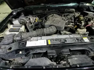 ✅ 2001 Mazda B-Series • VIN: 4F4ZR17E41TM19061 • Lot: 87242824. Wystawiony na Copart z przebiegiem 120 717 mil. Bezpłatny archiwum sprzedaży aukcyjnych z USA i szczegółowy raport historii pojazdu na DreamBid. Zdjęcie 13.