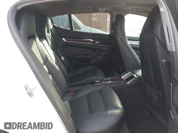 ✅ 2014 Porsche Panamera S E-Hybrid • VIN: WP0AD2A79EL044794 • Лот: 43658101. Опубликован ранее на IAAI с пробегом 58 786 миль. Бесплатный доступ к архиву аукционных продаж из США и подробный отчёт об истории автомобиля на DreamBid. Изображение 8.