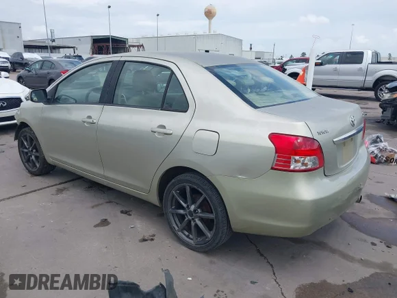 ✅ 2007 Toyota Yaris • VIN: JTDBT923571098037 • Lot: 44784011. Wystawiony na IAAI z przebiegiem Nie podano. Bezpłatny archiwum sprzedaży aukcyjnych z USA i szczegółowy raport historii pojazdu na DreamBid. Zdjęcie 3.