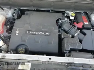 ✅ 2018 Lincoln MKX Reserve • VIN: 2LMPJ6LR3JBL25590 • Lot: 80273345. Wystawiony na Copart z przebiegiem 78 995 mil. Bezpłatny archiwum sprzedaży aukcyjnych z USA i szczegółowy raport historii pojazdu na DreamBid. Zdjęcie 13.