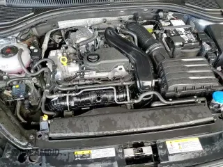 ✅ 2025 Volkswagen Jetta Sport • VIN: 3VWBX7BU3SM031396 • Lot: 94179575. Wystawiony na Copart z przebiegiem 32 829 mil. Bezpłatny archiwum sprzedaży aukcyjnych z USA i szczegółowy raport historii pojazdu na DreamBid. Zdjęcie 15.