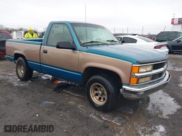 ✅ 1997 Chevrolet Silverado 1500 • VIN: 1GCEC14R2VZ125337 • Lot: 41522898. Wystawiony na IAAI z przebiegiem 215 249 mil. Bezpłatny archiwum sprzedaży aukcyjnych z USA i szczegółowy raport historii pojazdu na DreamBid. Zdjęcie 1.