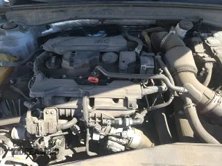 ✅ 2021 Kia K5 GT-Line • VIN: 5XXG64J29MG057581 • Lot: 86103445. Listed on Copart with 95,069 mi. Free auction sales archive from the USA and detailed vehicle history report at DreamBid. Image 13.