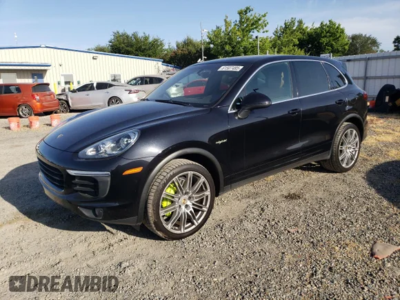 ✅ 2015 Porsche Cayenne S E-Hybrid • VIN: WP1AE2A2XFLA52551 • Lot: 61507485. Listed on Copart with 181,405 mi. Free auction sales archive from the USA and detailed vehicle history report at DreamBid. Image 1.