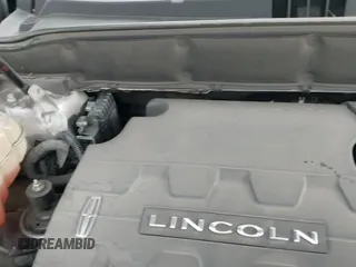 ✅ 2018 Lincoln MKX Select • VIN: 2LMPJ6KR0JBL14757 • Lot: 43341571. Listed on IAAI with 106,923 mi. Free auction sales archive from the USA and detailed vehicle history report at DreamBid. Image 25.