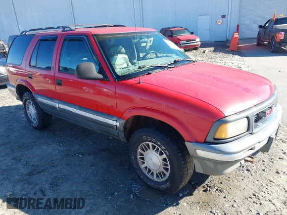✅ 1995 GMC Jimmy SL • VIN: 1GKDT13W4S2521104 • Лот: 44154470. Опубликован ранее на IAAI с пробегом 204 302 миль. Бесплатный доступ к архиву аукционных продаж из США и подробный отчёт об истории автомобиля на DreamBid. Изображение 1.