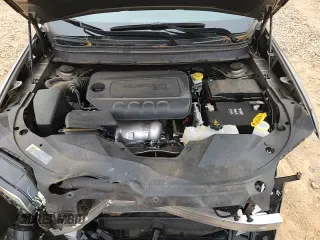 ✅ 2020 Jeep Cherokee Latitude Plus • VIN: 1C4PJLLB8LD568648 • Lot: 86999815. Wystawiony na Copart z przebiegiem 43 568 mil. Bezpłatny archiwum sprzedaży aukcyjnych z USA i szczegółowy raport historii pojazdu na DreamBid. Zdjęcie 14.