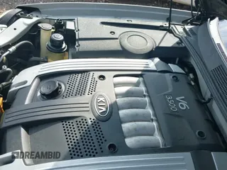 ✅ 2004 Kia Amanti • VIN: KNALD124645045618 • Lot: 42892647. Listed on IAAI with 195,385 mi. Free auction sales archive from the USA and detailed vehicle history report at DreamBid. Image 12.