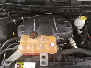 ✅ 2018 Ram 1500 Lone Star • VIN: 1C6RR6LM0JS229645 • Lot: 83875375. Listed on Copart with 105,025 mi. Free auction sales archive from the USA and detailed vehicle history report at DreamBid. Image 13.