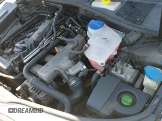 ✅ 2004 Volkswagen Passat GLS • VIN: WVWVD63B74E132482 • Lot: 42908612. Listed on IAAI with 164,839 mi. Free auction sales archive from the USA and detailed vehicle history report at DreamBid. Image 19.