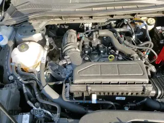 ✅ 2024 Ford Escape ST-Line • VIN: 1FMCU9MN0RUA75228 • Lot: 84821245. Listed on Copart with 5,083 mi. Free auction sales archive from the USA and detailed vehicle history report at DreamBid. Image 16.