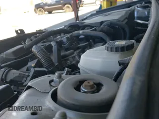 ✅ 2022 Toyota Camry Hybrid SE • VIN: 4T1G31AK4NU034417 • Lot: 42869840. Wystawiony na IAAI z przebiegiem 101 215 mil. Bezpłatny archiwum sprzedaży aukcyjnych z USA i szczegółowy raport historii pojazdu na DreamBid. Zdjęcie 19.