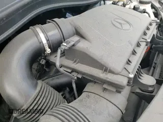 ✅ 2022 Mercedes-Benz Metris Cargo • VIN: W1YV0CEY5N4114027 • Лот: 93642365. Опубликован ранее на Copart с пробегом 7 546 миль. Бесплатный доступ к архиву аукционных продаж из США и подробный отчёт об истории автомобиля на DreamBid. Изображение 14.