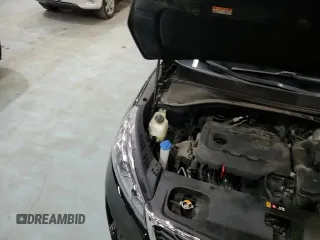 ✅ 2019 Kia Sorento LX • VIN: 5XYPGDA36KG564775 • Lot: 95220215. Wystawiony na Copart z przebiegiem 147 197 mil. Bezpłatny archiwum sprzedaży aukcyjnych z USA i szczegółowy raport historii pojazdu na DreamBid. Zdjęcie 14.