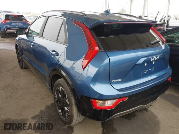 ✅ 2024 Kia Niro Wind • VIN: KNDCR3L14R5120960 • Лот: 42488621. Опубліковано раніше на IAAI з пробігом 35 231 миль. Безкоштовний доступ до архіву аукціонних продажів зі США та докладний звіт про історію автомобіля на DreamBid. Зображення 3.