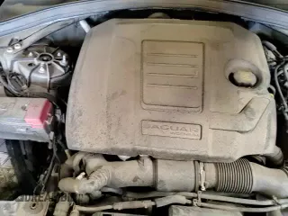 ✅ 2020 Jaguar F-Pace 25t • VIN: SADCS2FX6LA640546 • Lot: 91266955. Listed on Copart with 76,120 mi. Free auction sales archive from the USA and detailed vehicle history report at DreamBid. Image 17.