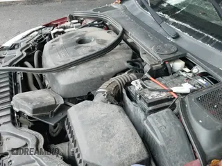 ✅ 2016 Volvo S60 T6 Drive-E • VIN: YV149MFK0G2395748 • Lot: 43610781. Wystawiony na IAAI z przebiegiem 85 809 mil. Bezpłatny archiwum sprzedaży aukcyjnych z USA i szczegółowy raport historii pojazdu na DreamBid. Zdjęcie 19.