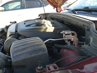 ✅ 2016 Jeep Grand Cherokee 75th Anniversary • VIN: 1C4RJFAG7GC435819 • Lot: 43613678. Wystawiony na IAAI z przebiegiem 126 612 mil. Bezpłatny archiwum sprzedaży aukcyjnych z USA i szczegółowy raport historii pojazdu na DreamBid. Zdjęcie 21.